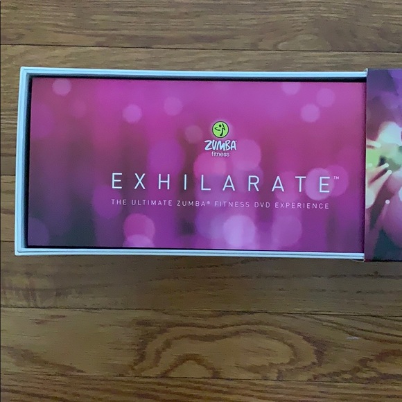 Zumba Xhilarate DVD Set - Picture 2 of 6